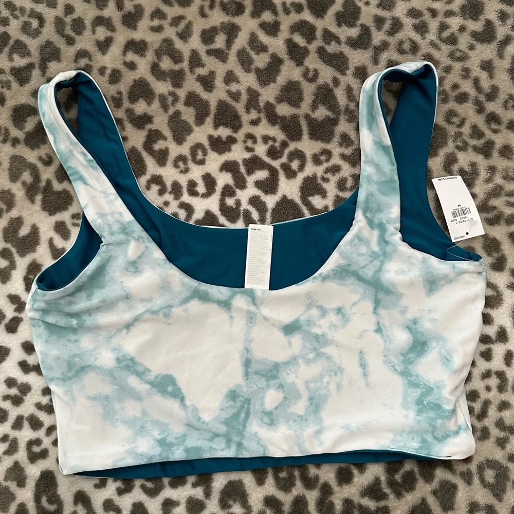 Old Navy Reversible Scoop-Neck Swim Bikini Top in Marble Teal Size Medium